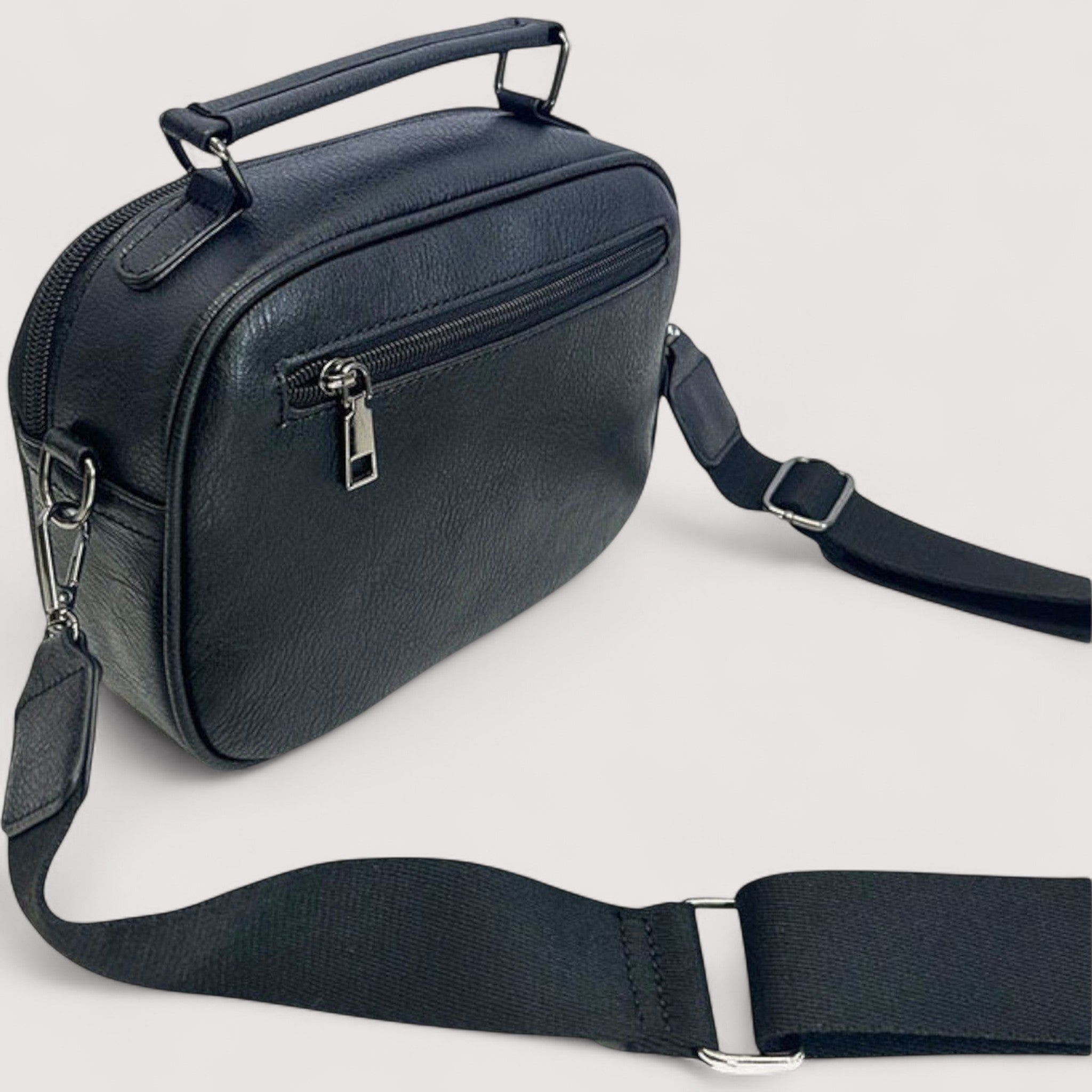 Fabienne™ | ChessMate